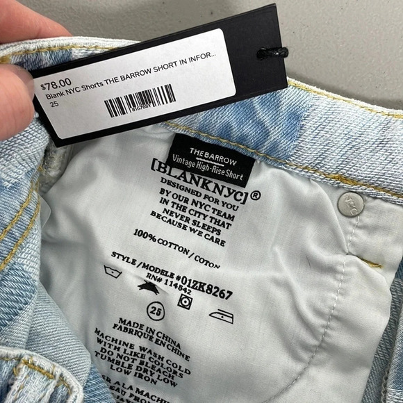 Blank NYC Shorts NWT The Barrow Shorts Patchwork Denim Blue Size 25 - Picture 7 of 9
